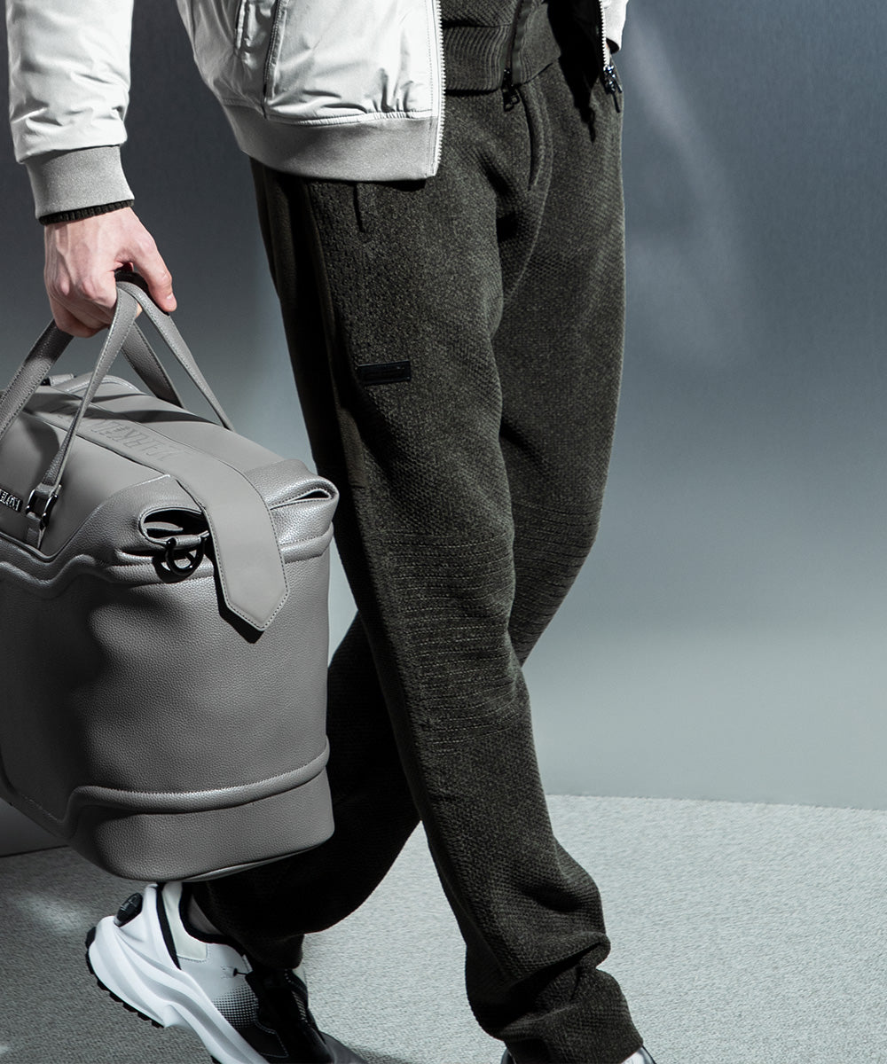 MARK&LONA キルティングハイブリッドパンツ　新品未開封　タグ付き PTKP | MEN