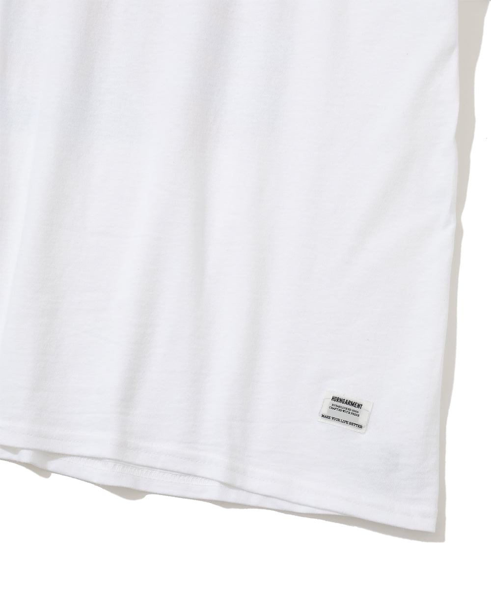 Retro Island Graphic Tee