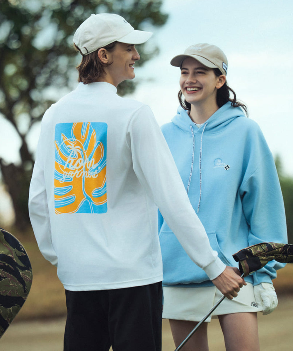 Retro Island Graphic Mock Tee