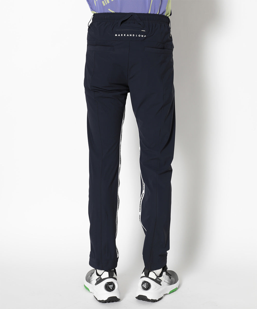 モデル:身長187cm,チェスト93cm,ウエスト78cm,ヒップ93cm,着用サイズL