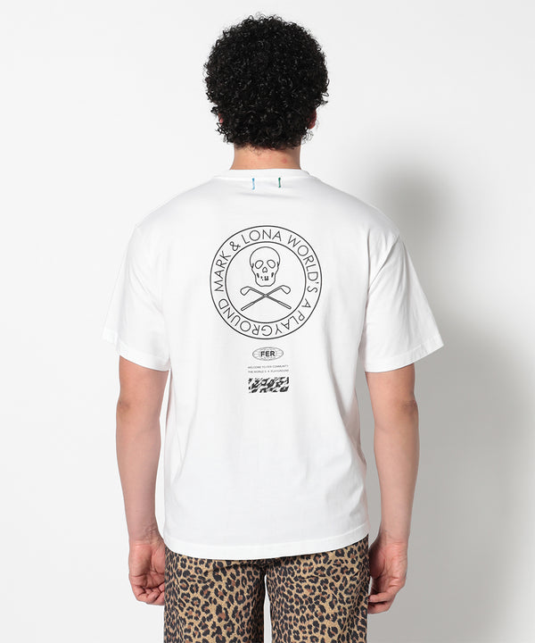 モデル:身長185cm,チェスト92cm,ウエスト77cm,ヒップ94cm,着用サイズL