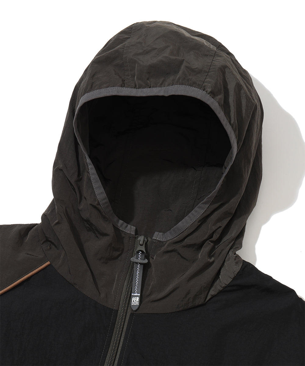 Streamer Crinkle Nylon Hooded Jacket