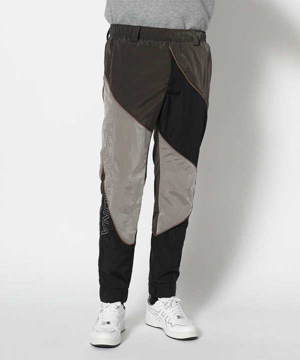 モデル:身長185cm,チェスト92cm,ウエスト77cm,ヒップ94cm,着用サイズL