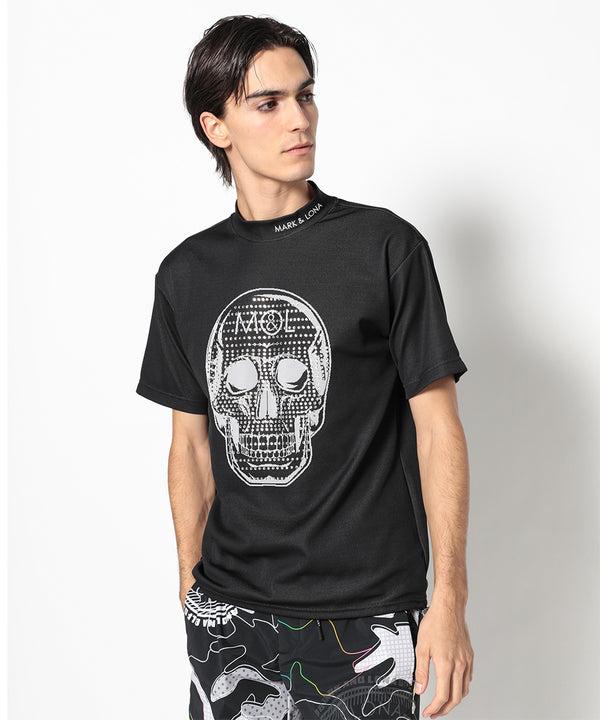 モデル:身長187cm,チェスト93cm,ウエスト78cm,ヒップ93cm,着用サイズL