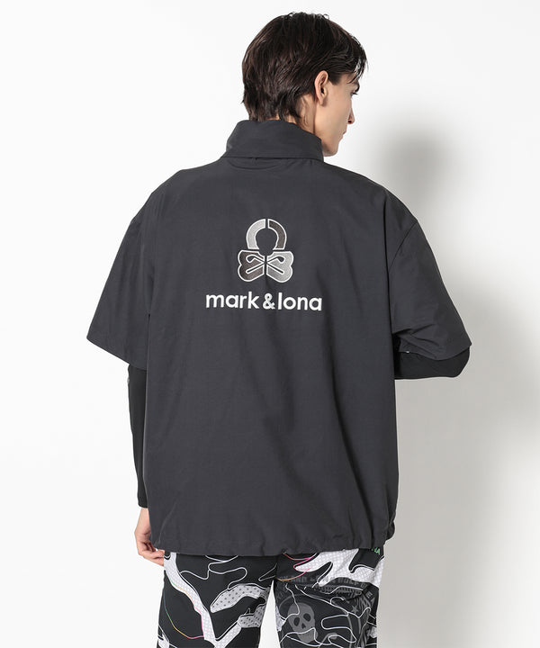 モデル:身長187cm,チェスト93cm,ウエスト78cm,ヒップ93cm,着用サイズL