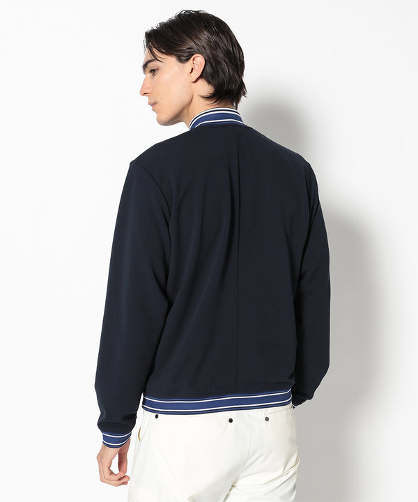 モデル:身長187cm,チェスト93cm,ウエスト78cm,ヒップ93cm,着用サイズL