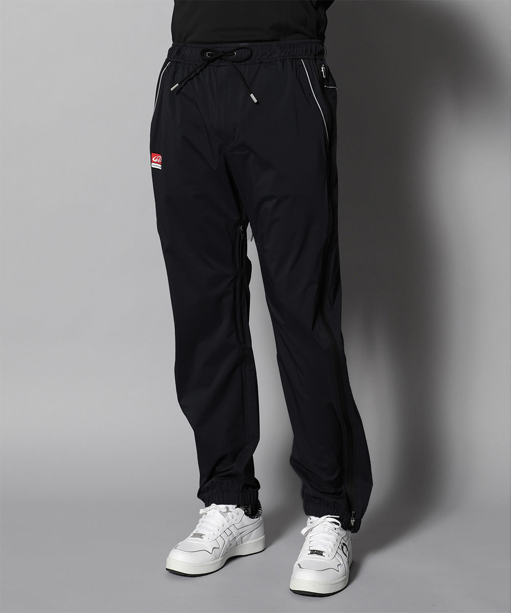 モデル:身長185cm,チェスト92cm,ウエスト77cm,ヒップ94cm,着用サイズL