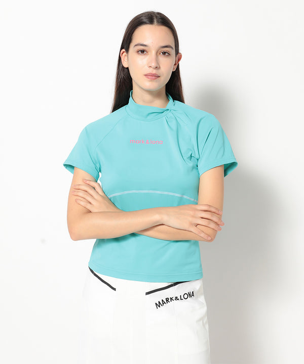 モデル:身長174cm,バスト77cm,ウエスト60cm,ヒップ88cm, 着用サイズM