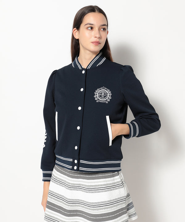 モデル:身長174cm,バスト77cm,ウエスト60cm,ヒップ88cm, 着用サイズM