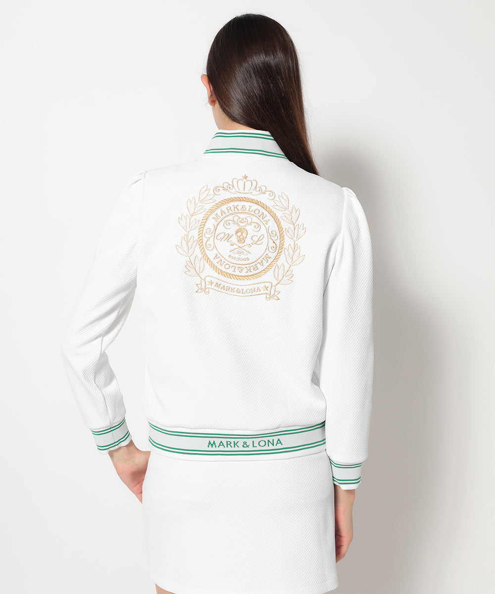 モデル:身長174cm,バスト77cm,ウエスト60cm,ヒップ88cm, 着用サイズM