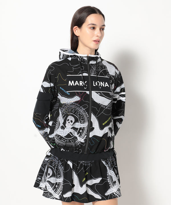 モデル:身長174cm,バスト77cm,ウエスト60cm,ヒップ88cm, 着用サイズM