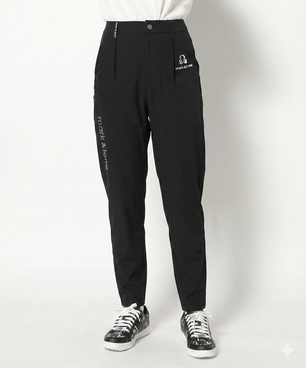 モデル:身長174cm,バスト77cm,ウエスト60cm,ヒップ88cm, 着用サイズM