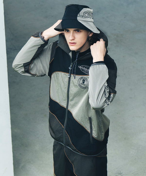 Streamer Crinkle Nylon Hooded Jacket