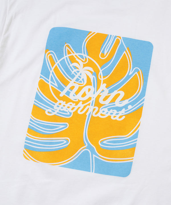 Retro Island Graphic Tee