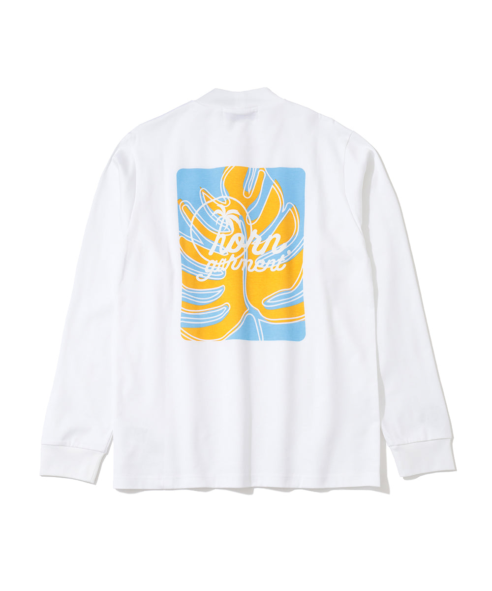 Retro Island Graphic Mock Tee