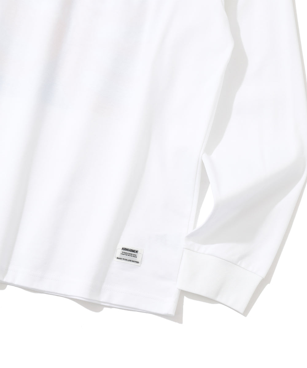 Retro Island Graphic Mock Tee