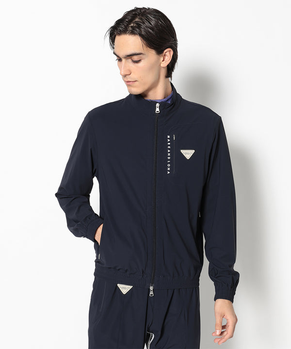 モデル:身長187cm,チェスト93cm,ウエスト78cm,ヒップ93cm,着用サイズL