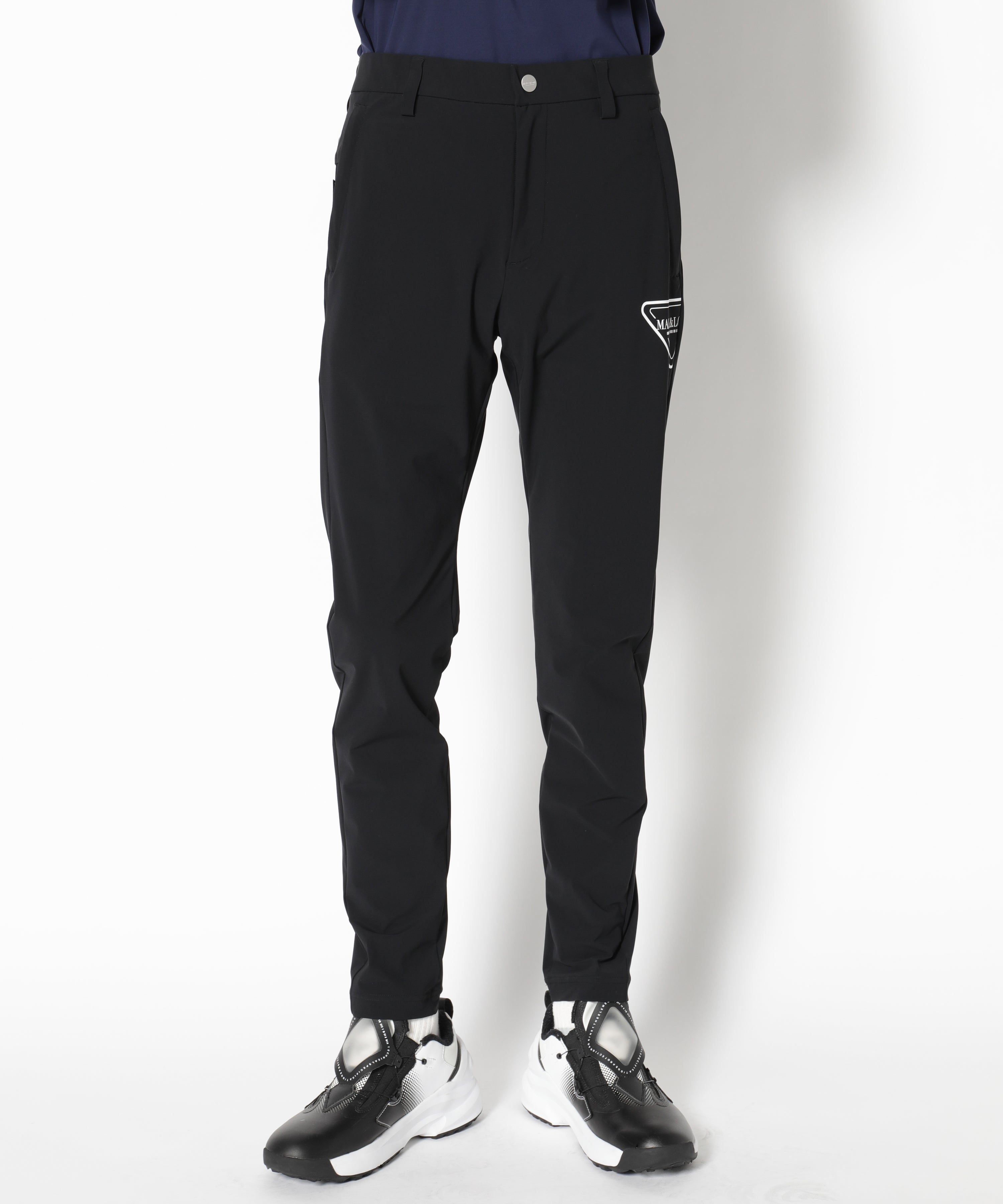 モデル:身長187cm,チェスト93cm,ウエスト78cm,ヒップ93cm,着用サイズL