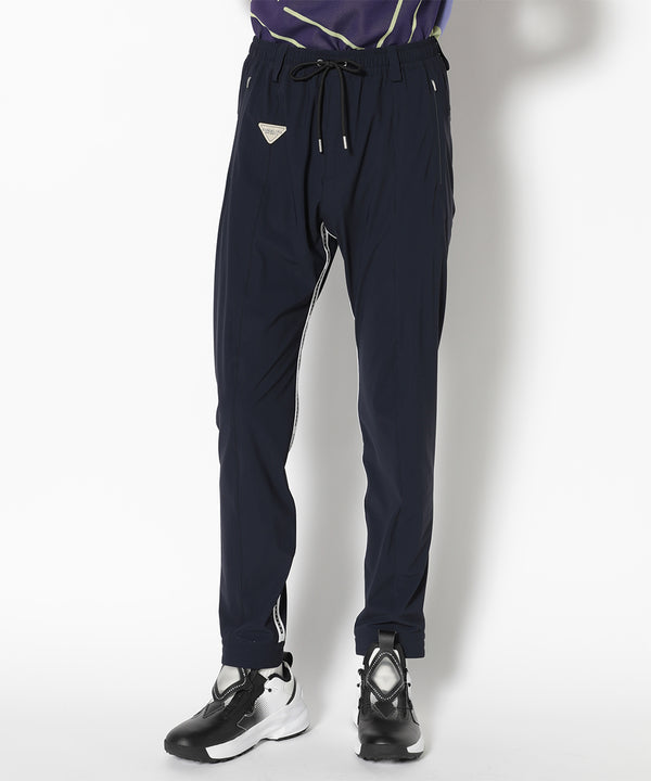 モデル:身長187cm,チェスト93cm,ウエスト78cm,ヒップ93cm,着用サイズL