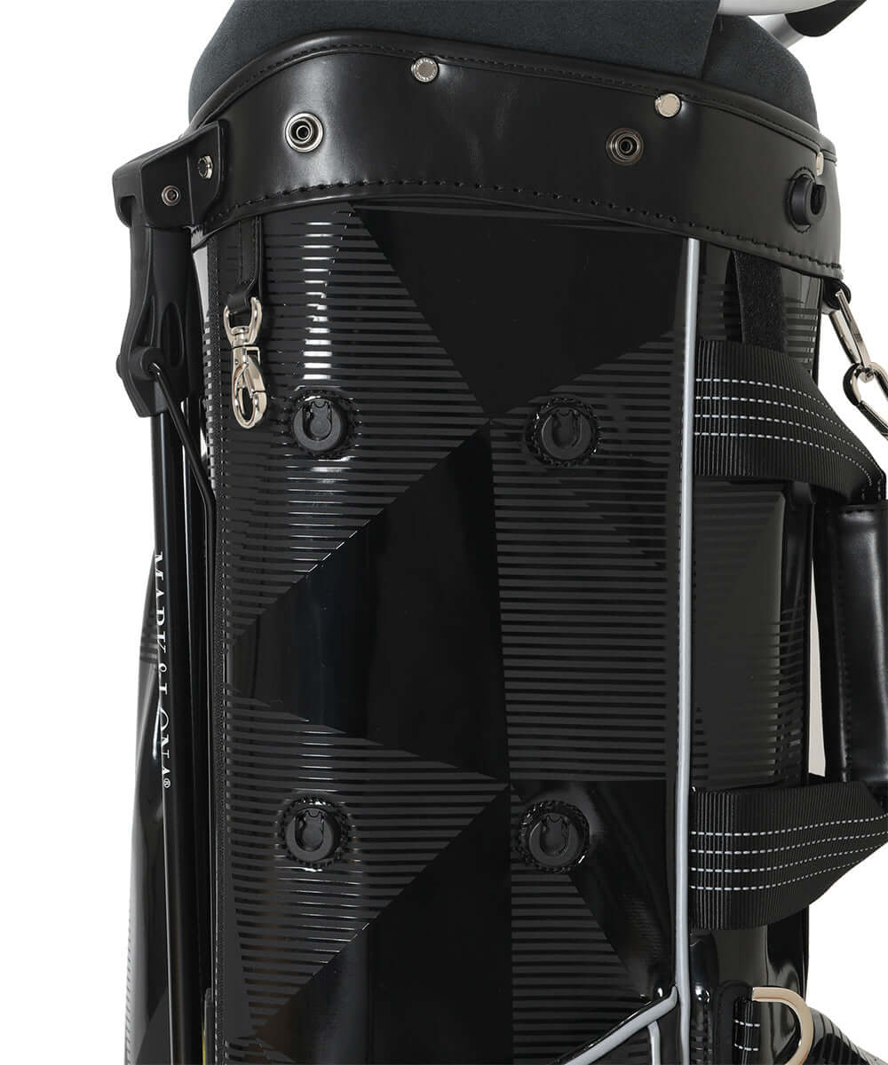 マークロナ ゴルフバッグ コースで1番目立つ！？MARK&LONA 黄金のキャディバッグが入荷