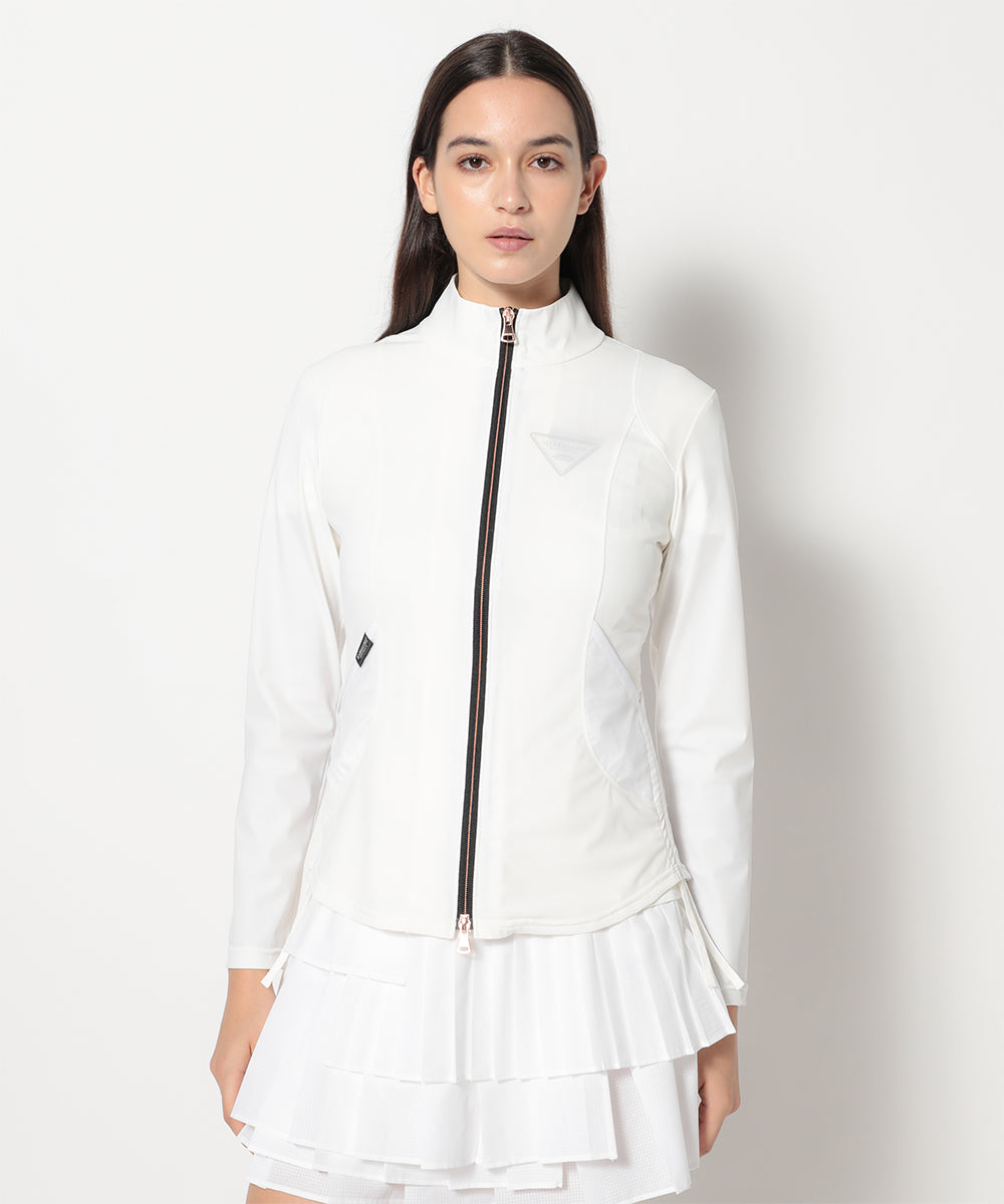 モデル:身長174cm,バスト77cm,ウエスト60cm,ヒップ88cm, 着用サイズM