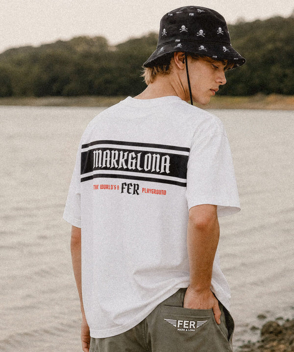 Knuckle Border Tee