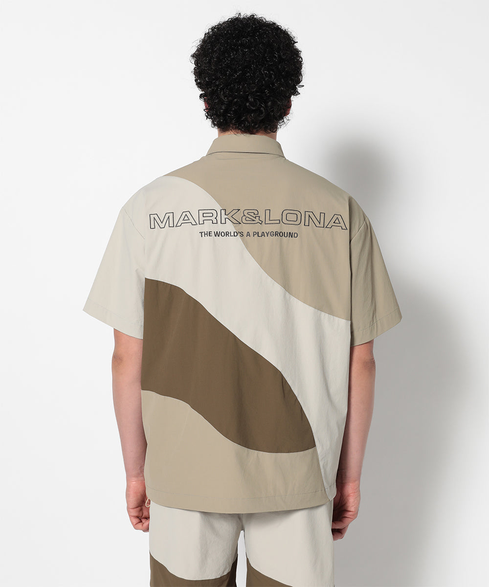 モデル:身長185cm,チェスト92cm,ウエスト77cm,ヒップ94cm,着用サイズL