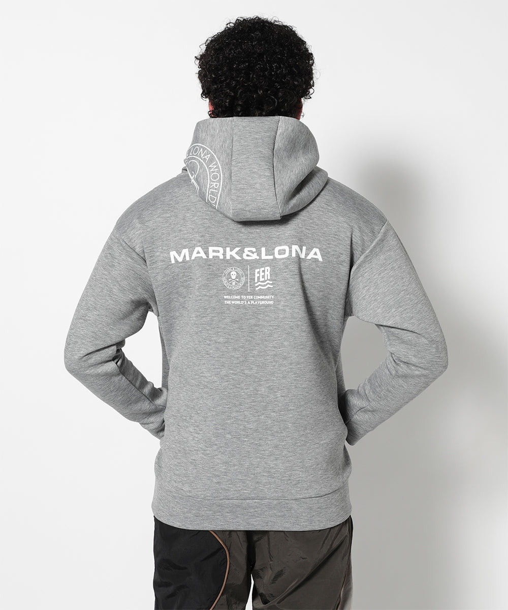 モデル:身長185cm,チェスト92cm,ウエスト77cm,ヒップ94cm,着用サイズL