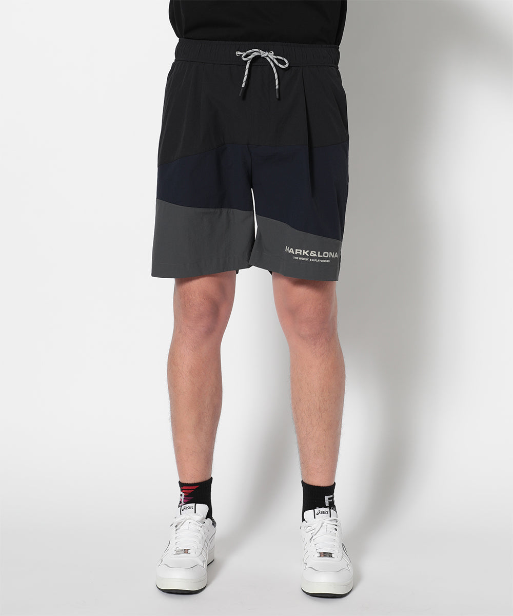 モデル:身長185cm,チェスト92cm,ウエスト77cm,ヒップ94cm,着用サイズL