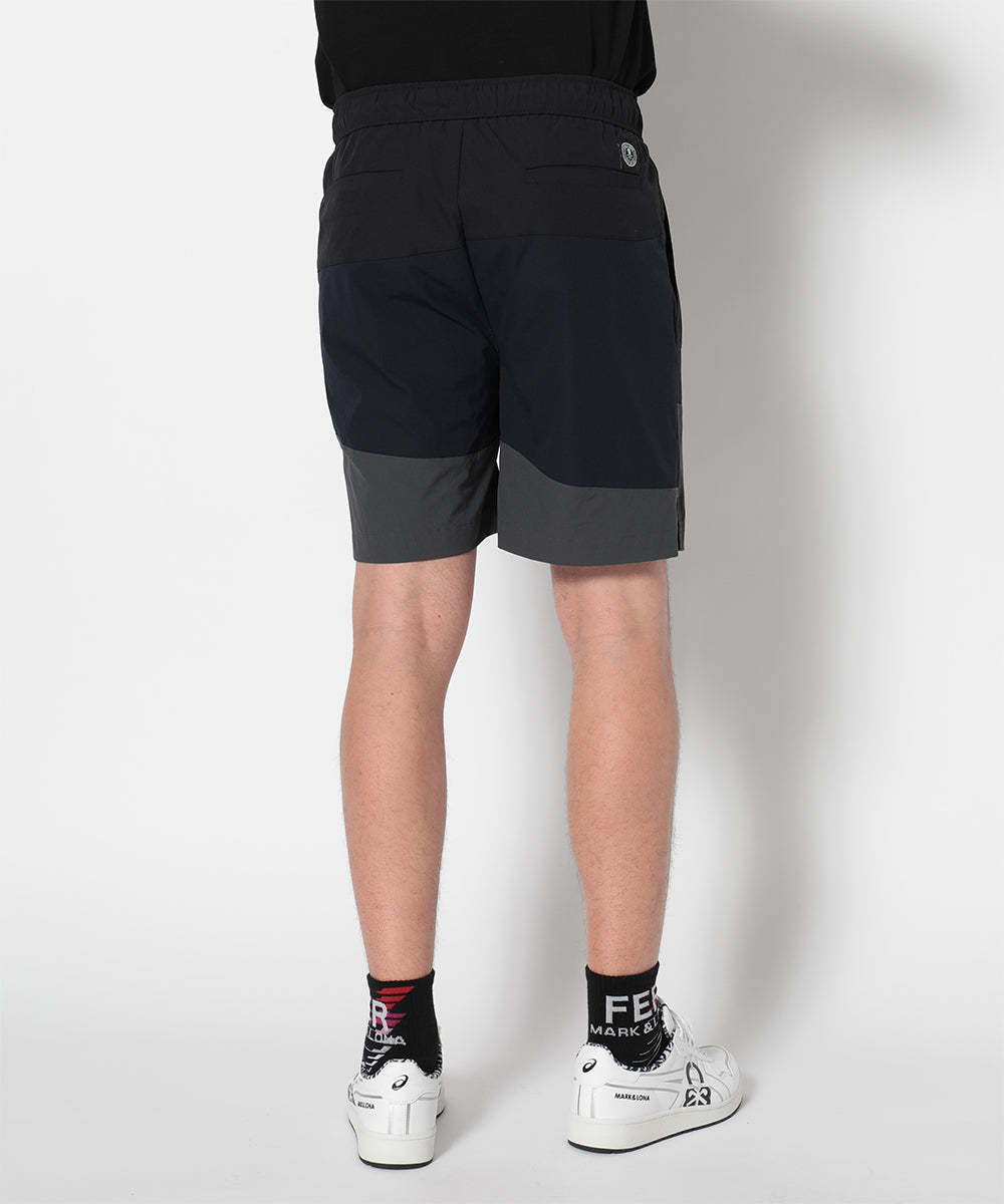 モデル:身長185cm,チェスト92cm,ウエスト77cm,ヒップ94cm,着用サイズL