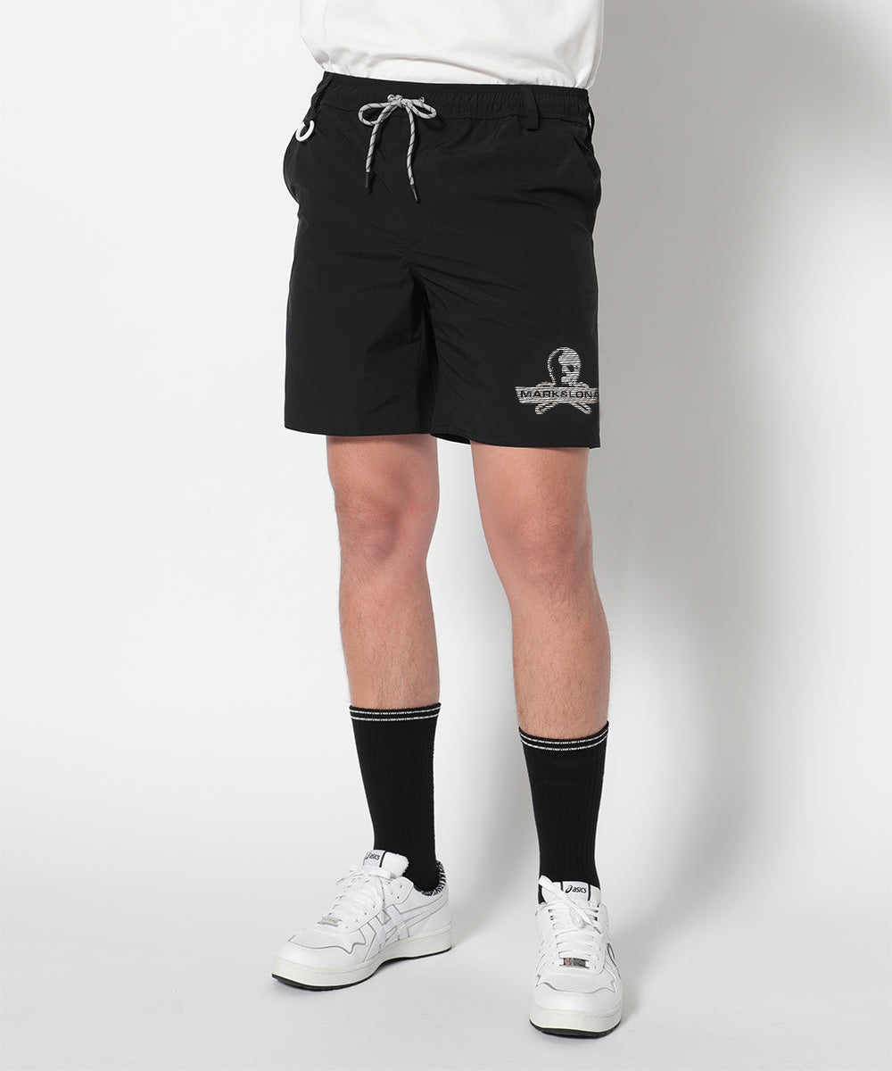モデル:身長185cm,チェスト92cm,ウエスト77cm,ヒップ94cm,着用サイズL