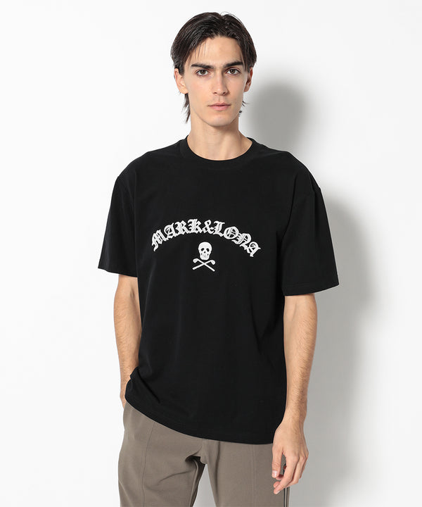 モデル:身長187cm,チェスト93cm,ウエスト78cm,ヒップ93cm,着用サイズL