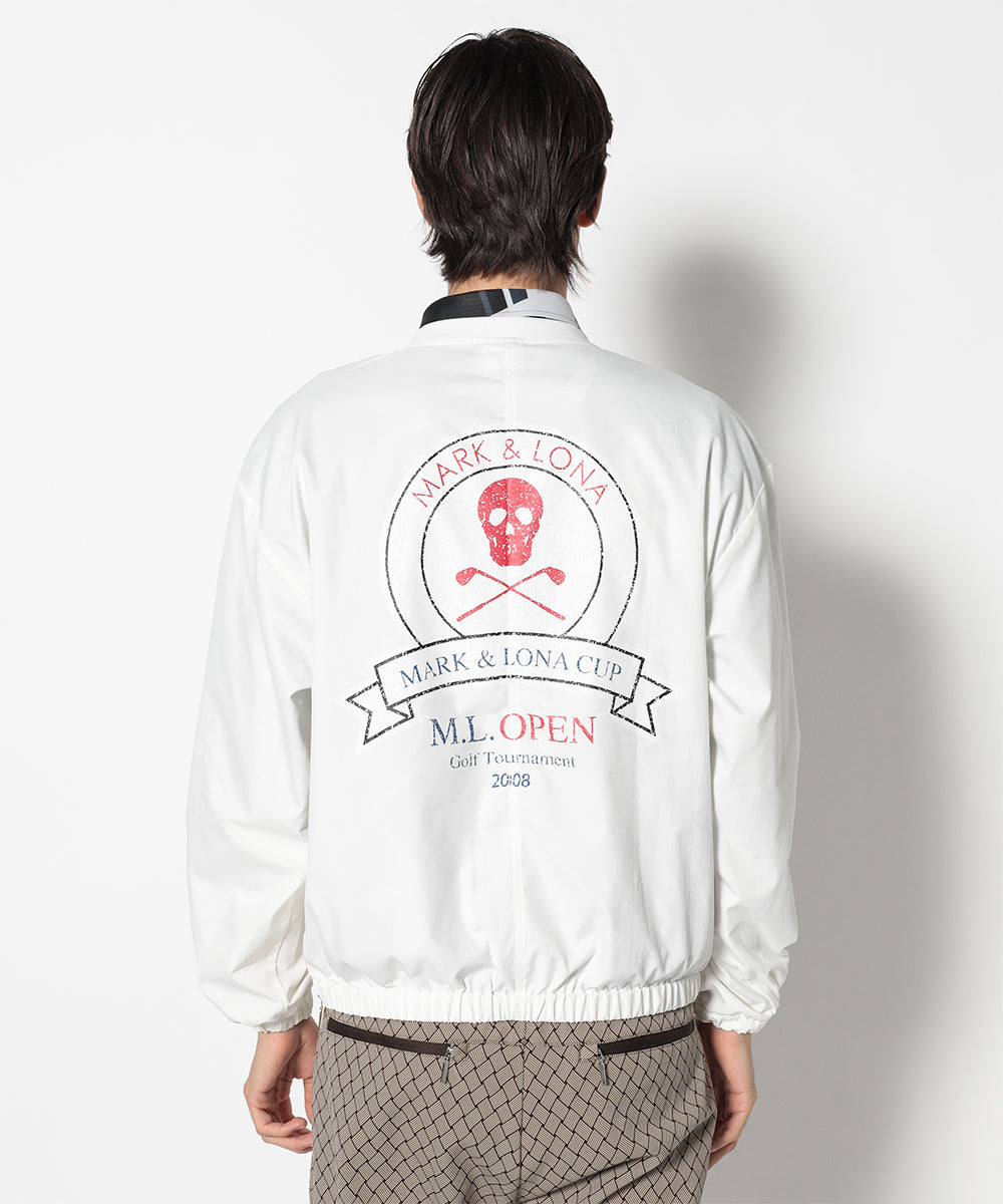 モデル:身長187cm,チェスト93cm,ウエスト78cm,ヒップ93cm,着用サイズL