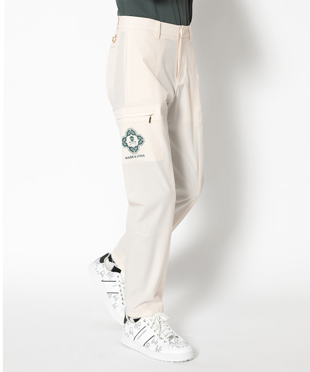 モデル:身長187cm,チェスト93cm,ウエスト78cm,ヒップ93cm,着用サイズL