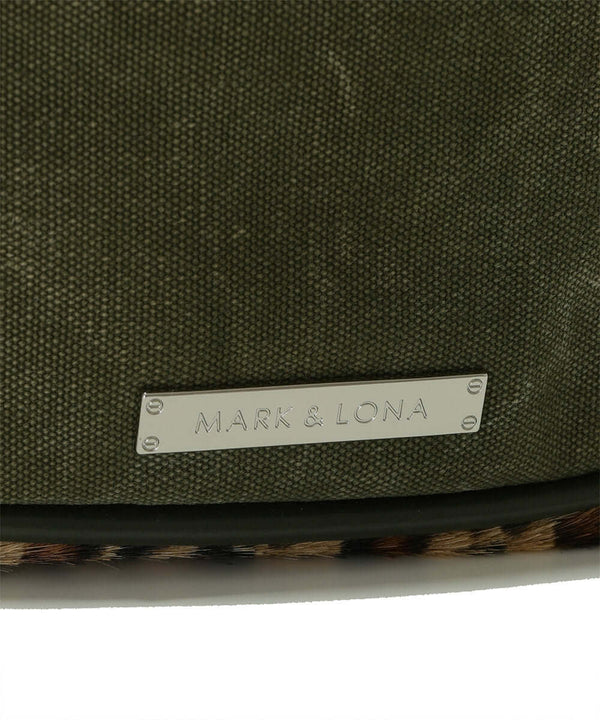 Structure Up Cycle Clutch Bag