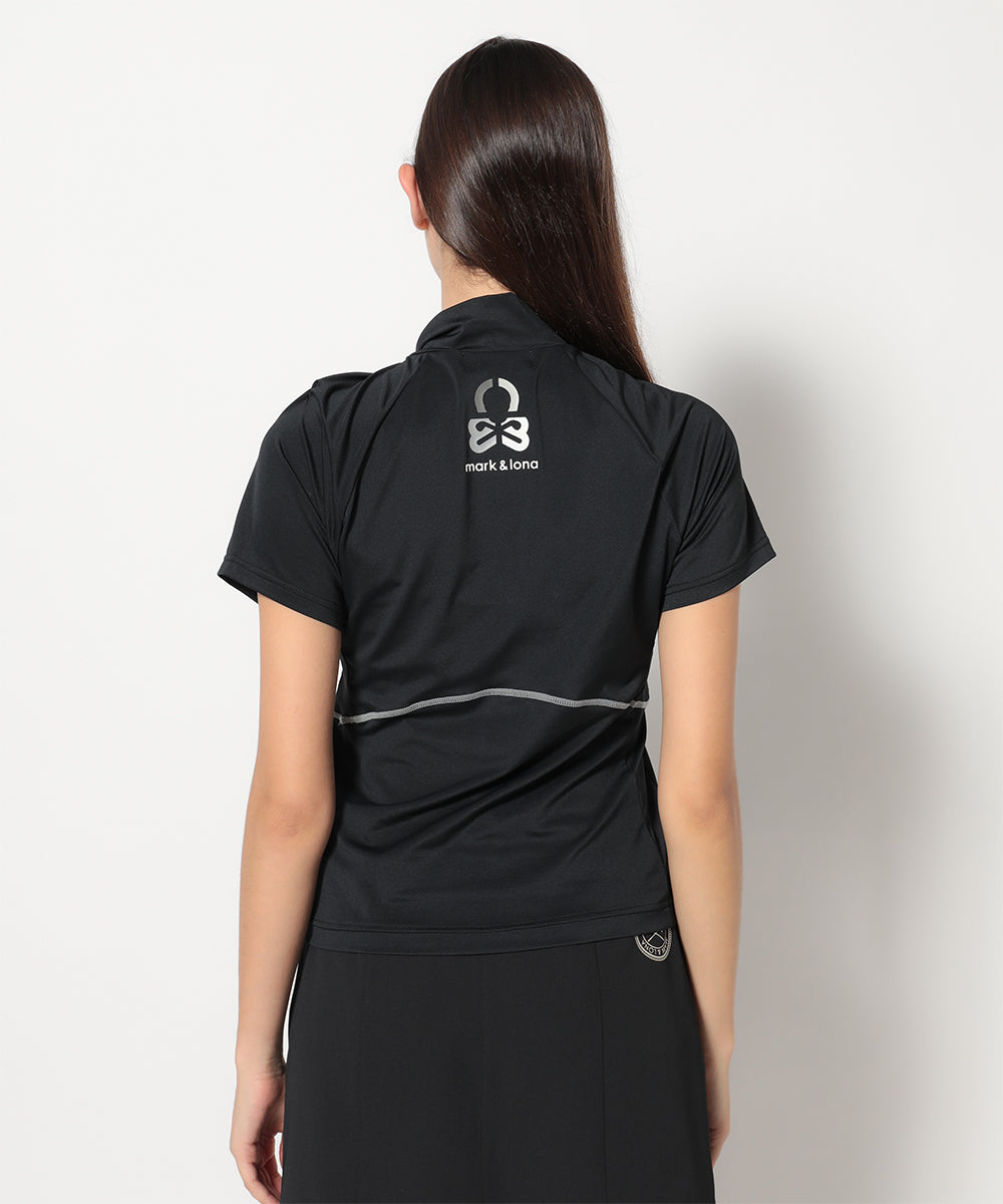 モデル:身長174cm,バスト77cm,ウエスト60cm,ヒップ88cm, 着用サイズM