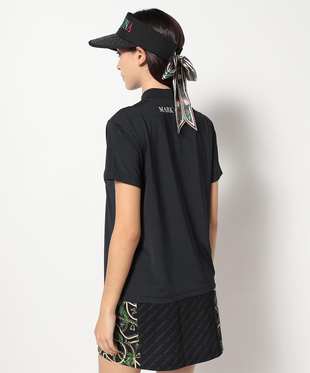 モデル:身長174cm,バスト77cm,ウエスト60cm,ヒップ88cm, 着用サイズM