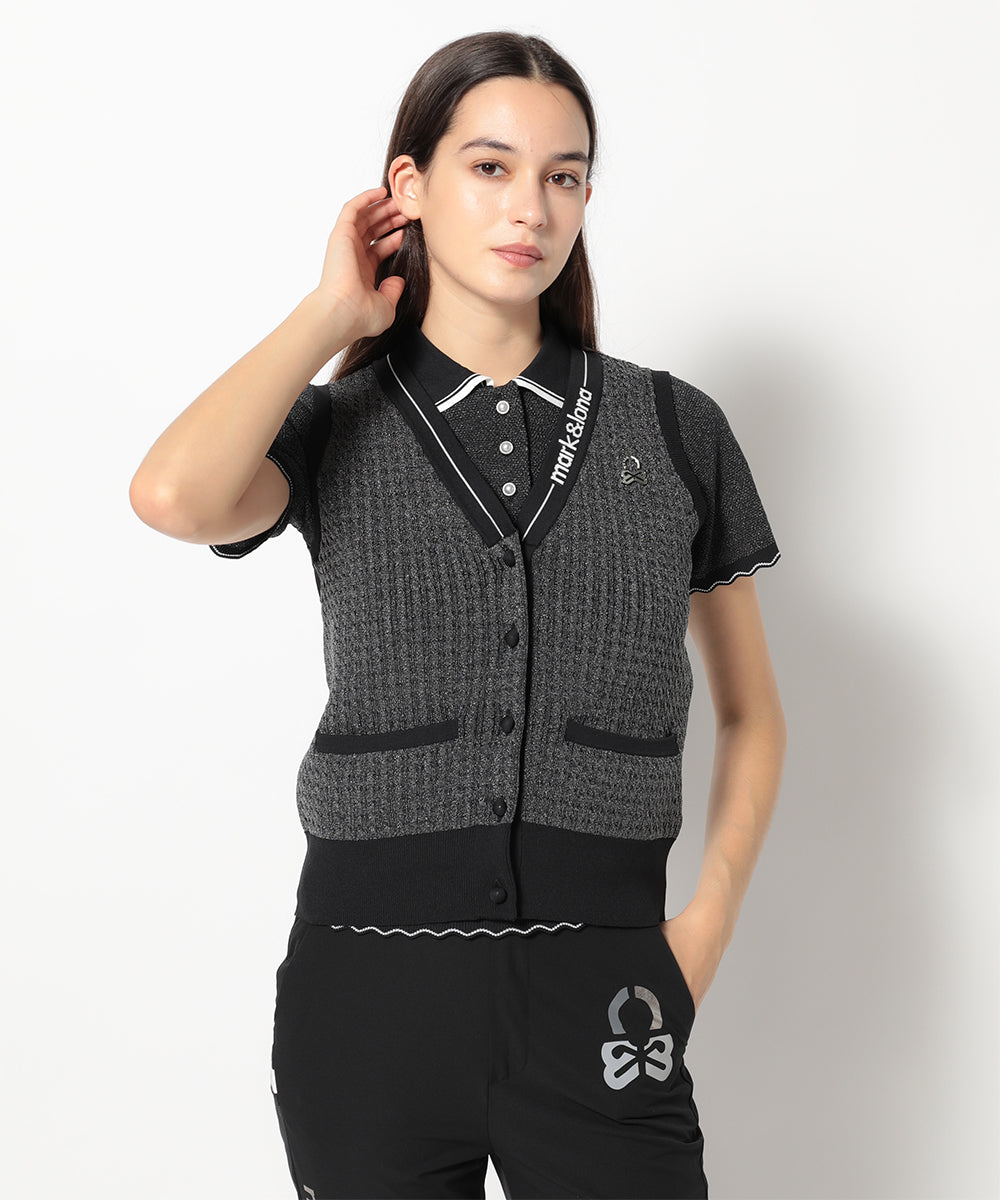 モデル:身長174cm,バスト77cm,ウエスト60cm,ヒップ88cm, 着用サイズM