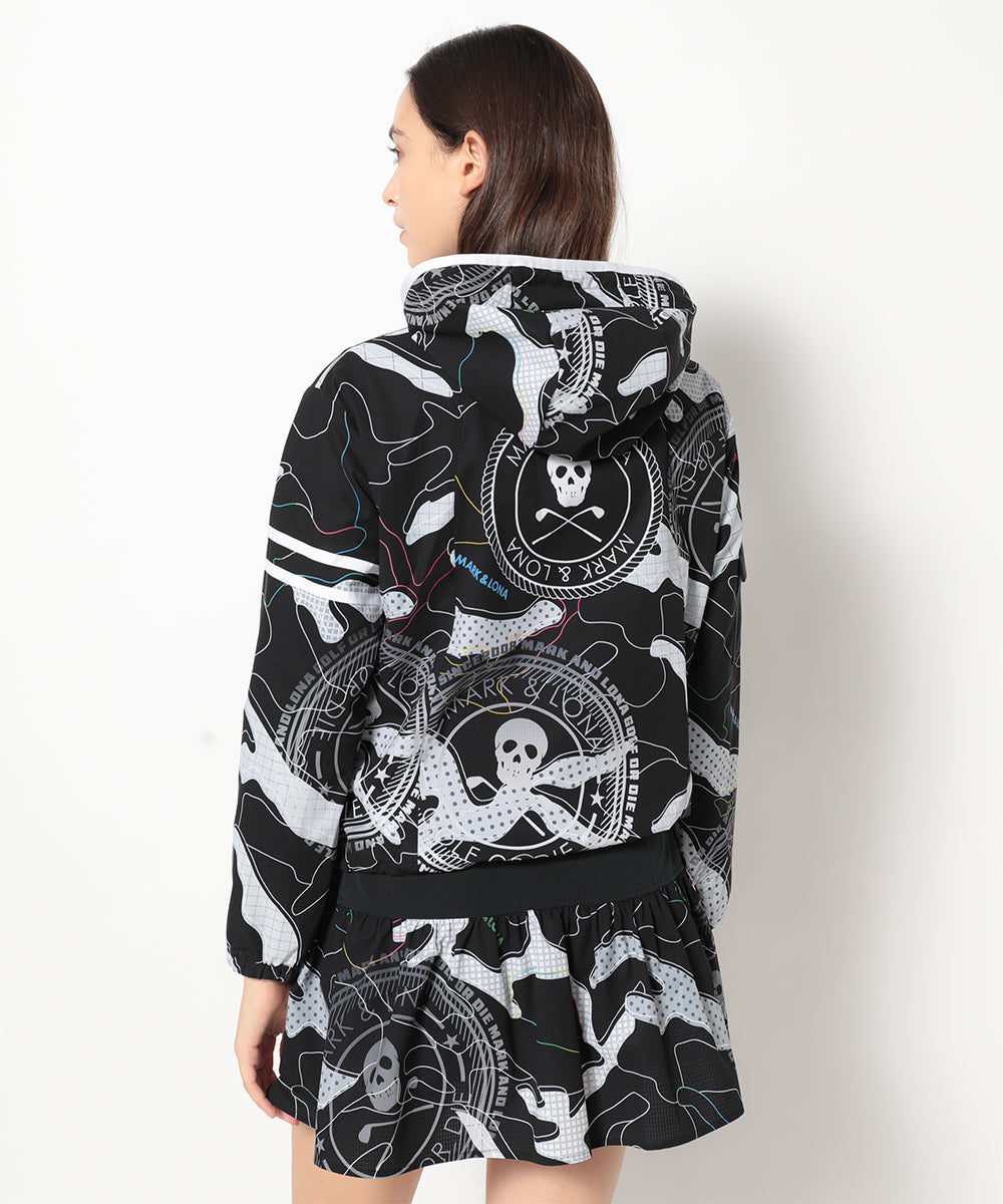 モデル:身長174cm,バスト77cm,ウエスト60cm,ヒップ88cm, 着用サイズM