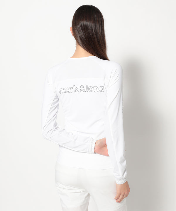 モデル:身長174cm,バスト77cm,ウエスト60cm,ヒップ88cm, 着用サイズM